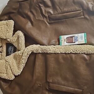 NWT LEVIS STRAUSS FAUX LEATHER BROWN JACKET WITH SHEEP FUR TRIM AND LINING